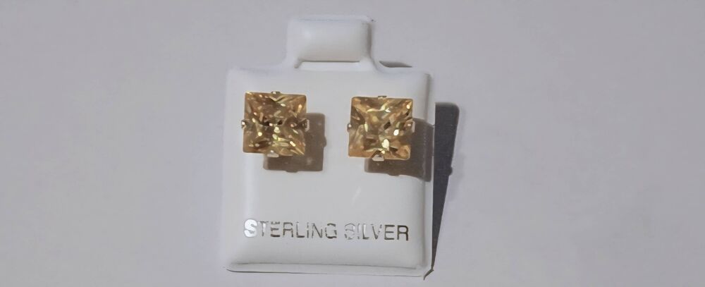 NEW~2Ct Princess Cut Lemon Citrine Gemstone Stud Earrings~.925 Sterling Silver